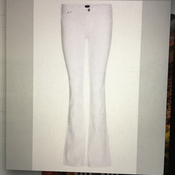 Citizens Of Humanity Denim - NWT Citizens of Humanity White Emannuelle Slim Bootcut Jeans